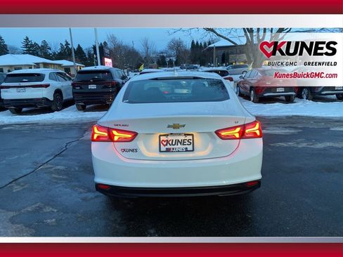 Used 2021 Chevrolet Malibu LT image 6
