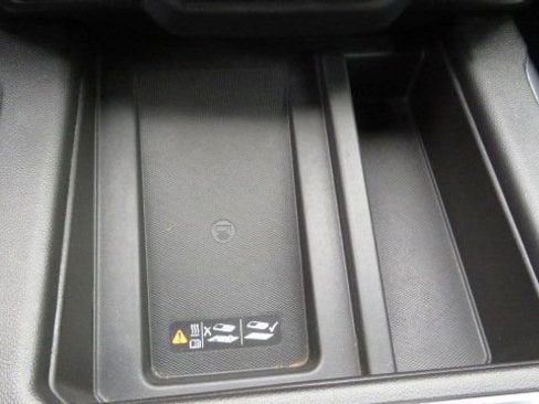 Used 2022 Chevrolet Silverado 3500 High Country image 19