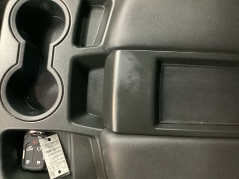 Used 2020 GMC Sierra 1500 Elevation w/ Elevation Value Package image 23