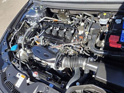 Used 2023 Honda Accord EX image 17