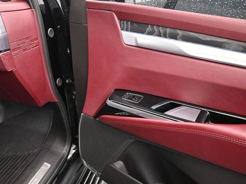 Used 2025 Cadillac Escalade Sport w/ Touring Package AWD/4WD image 27