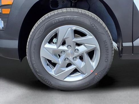 New 2026 Hyundai Kona SE image 12