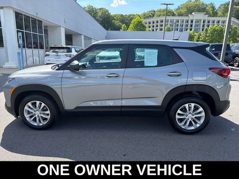 Used 2023 Chevrolet TrailBlazer LS FWD image 9