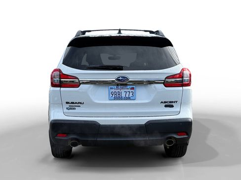 Used 2022 Subaru Ascent Onyx Edition image 4