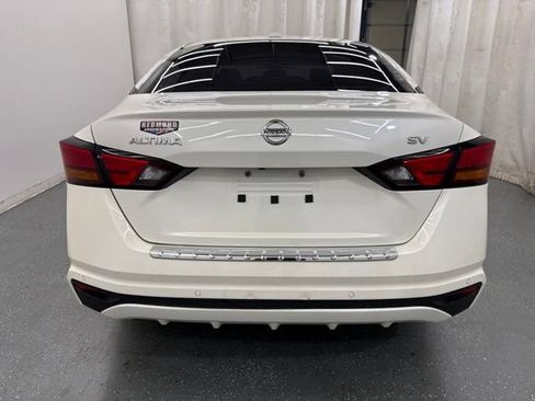 Used 2022 Nissan Altima 2.5 SV FWD image 7