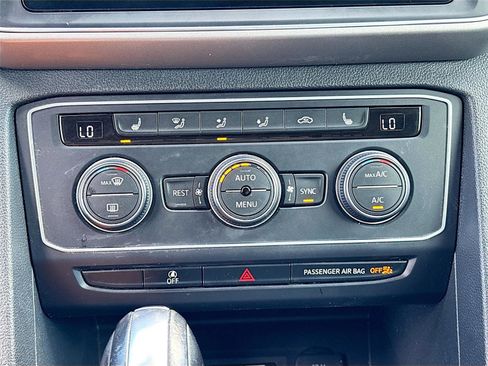 Used 2019 Volkswagen Atlas SE AWD/4WD image 15