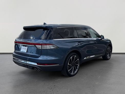 Used 2020 Lincoln Aviator Reserve w/ Equipment Group 202A image 5