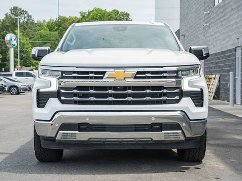 Used 2023 Chevrolet Silverado 1500 LTZ w/ LTZ Convenience Package II AWD/4WD image 3
