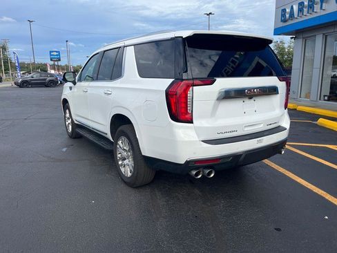 Used 2023 GMC Yukon Denali image 3