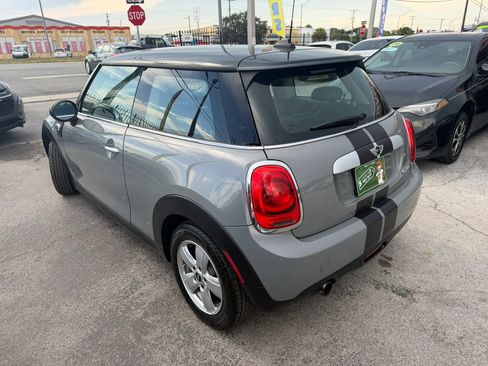 Used 2015 MINI Cooper 2-Door Hardtop FWD image 6