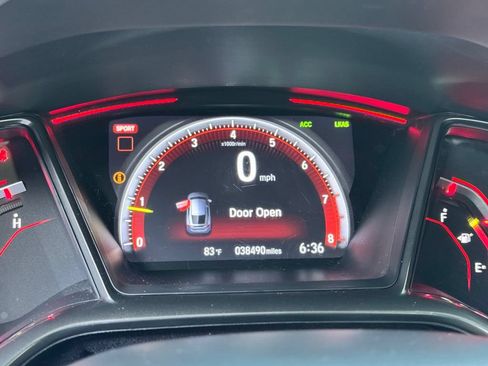 Used 2021 Honda Civic Type R image 11
