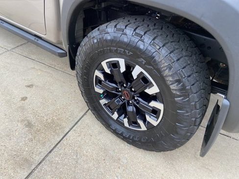 Used 2023 Nissan Frontier PRO-4X w/ Pro Convenience Package image 29