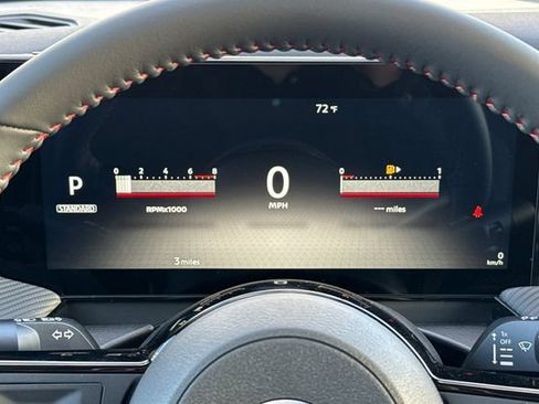 Certified 2026 Nissan Kicks SR w/ SR Premium Package AWD/4WD image 24