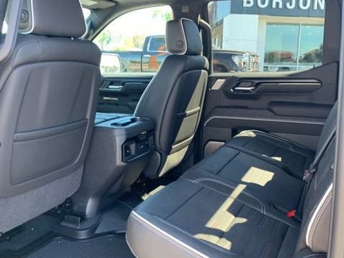 New 2026 GMC Sierra 1500 AT4X AWD/4WD image 15