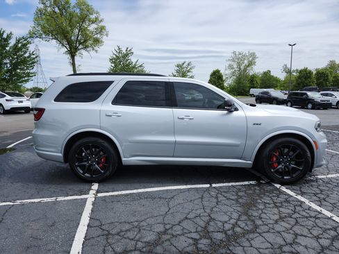 Used 2024 Dodge Durango SRT AWD/4WD image 22