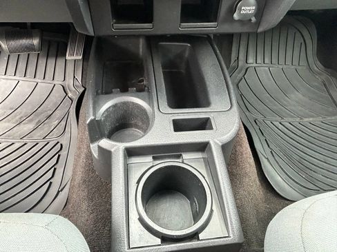 Used 2008 Dodge Dakota ST RWD image 17