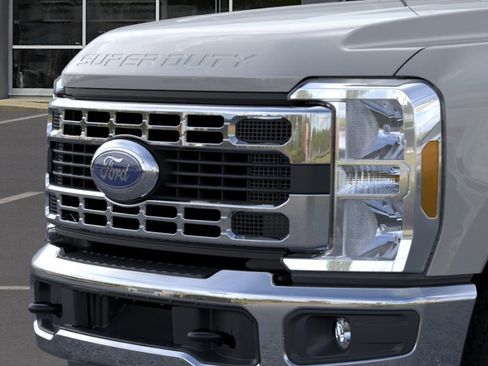 New 2026 Ford F250 XLT image 17