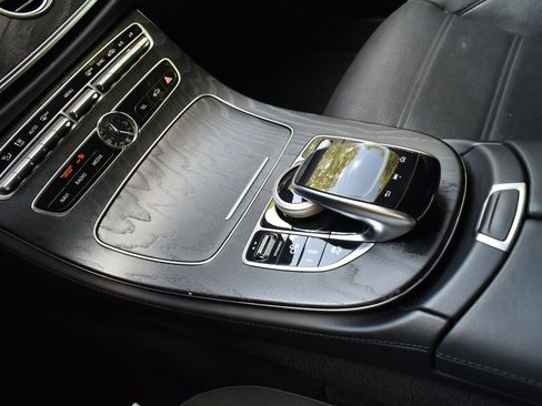 Used 2019 Mercedes-Benz E 53 AMG 4MATIC Sedan image 28
