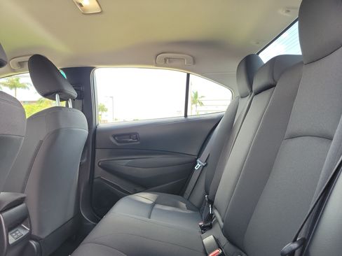 Used 2025 Toyota Corolla LE FWD image 8