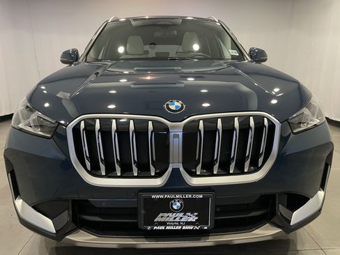 Used 2026 BMW X1 xDrive28i w/ Convenience Package AWD/4WD image 2