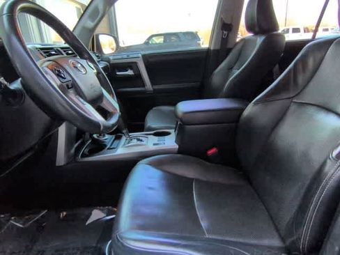 Used 2017 Toyota 4Runner Limited image 10