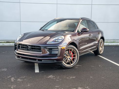 New 2026 Porsche Macan S image 1