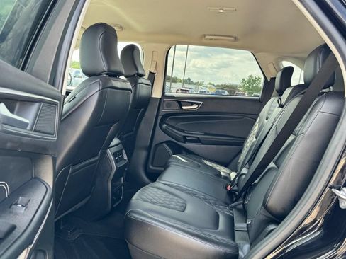 Used 2024 Ford Edge Titanium AWD/4WD image 10