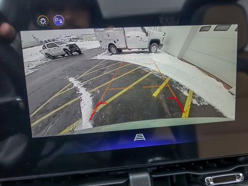 New 2026 Chevrolet Equinox ACTIV w/ Convenience Package III image 24