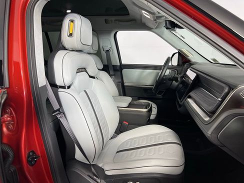 Used 2024 Rivian R1S Launch Edition image 36