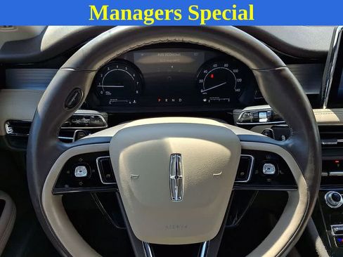 Used 2021 Lincoln Corsair FWD w/ Premium Package image 19