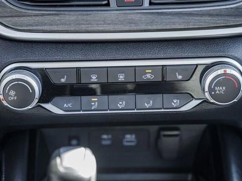 Used 2023 Nissan Altima 2.5 SV w/ SV Premium Package image 22