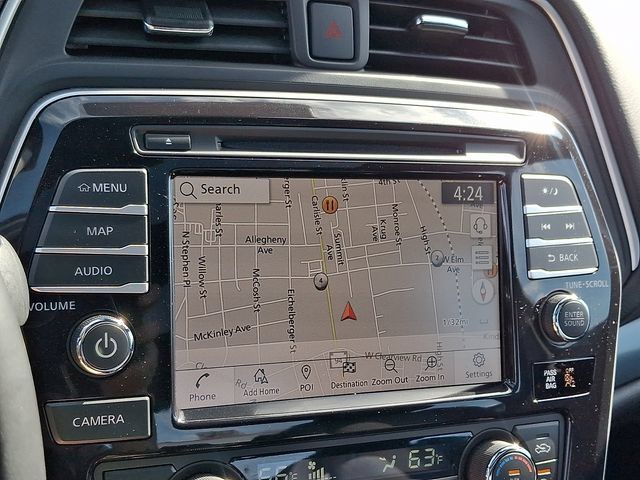 Used 2023 Nissan Maxima SR w/ Sport Mat Group FWD image 17
