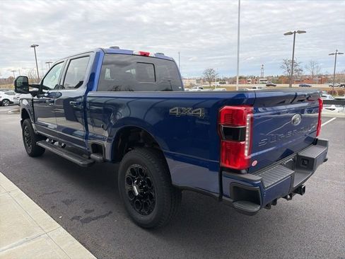 New 2026 Ford F250 Lariat w/ Black Appearance Package image 5