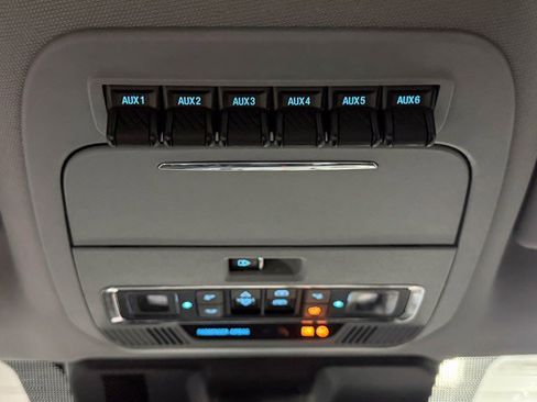 Used 2023 Ford F350 Lariat w/ Lariat Ultimate Package image 34