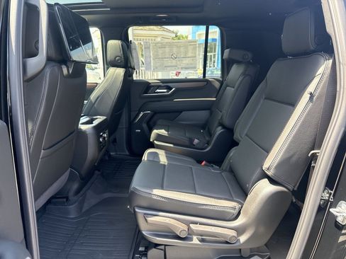 New 2026 GMC Yukon XL Denali w/ Advanced Technology Package AWD/4WD image 20