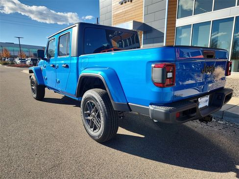 New 2026 Jeep Gladiator Sport image 3