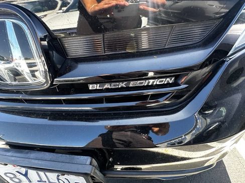 Used 2022 Honda Pilot Black Edition image 13