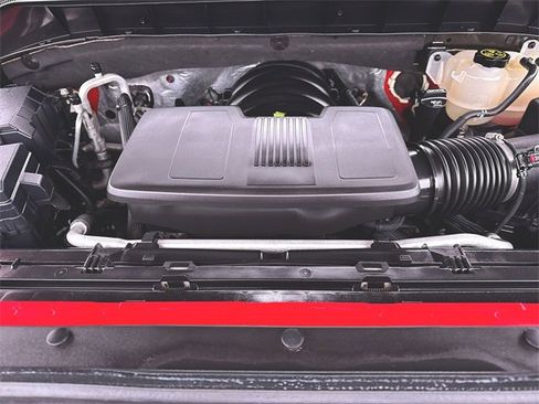 Used 2020 Chevrolet Silverado 1500 LT Trail Boss image 29