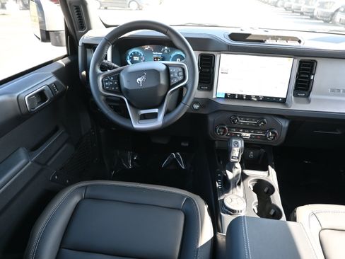 New 2026 Ford Bronco Outer Banks AWD/4WD image 31