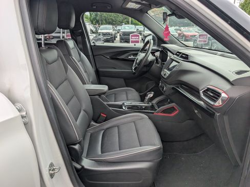 Used 2022 Chevrolet TrailBlazer RS AWD/4WD image 11
