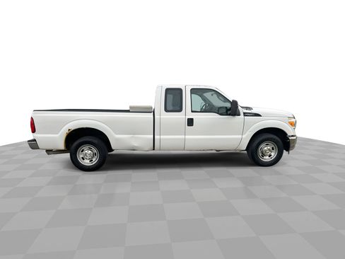 Used 2011 Ford F250 XL w/ XL Value Pkg image 9
