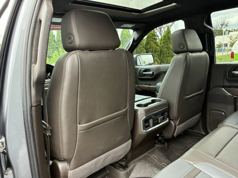 Used 2022 GMC Sierra 1500 Denali w/ Denali Premium Package AWD/4WD image 16