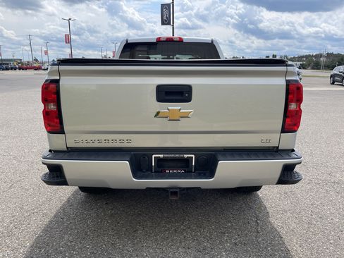 Used 2019 Chevrolet Silverado 1500 LT w/ All Star Edition AWD/4WD image 4