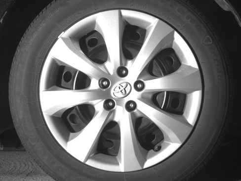 Used 2025 Toyota Corolla LE FWD image 13