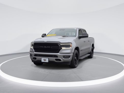 Used 2021 RAM 1500 Laramie w/ Night Edition AWD/4WD image 3