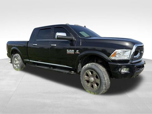 Used 2018 RAM 3500 Laramie Longhorn AWD/4WD image 3