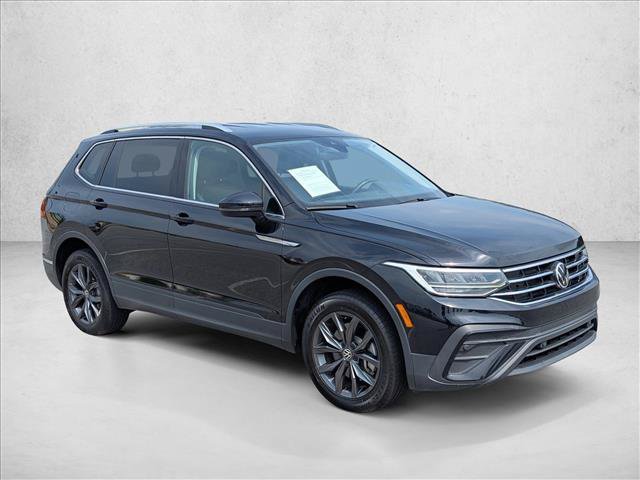 Used 2024 Volkswagen Tiguan Wolfsburg Edition FWD image 2