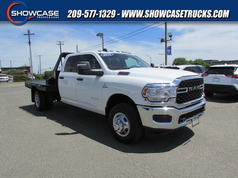 Used 2024 RAM 3500 SLT w/ Quick Order Package 2YG SLT AWD/4WD image 37