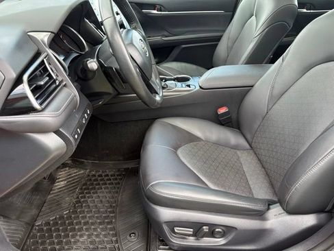 Used 2024 Toyota Camry XSE AWD/4WD image 9