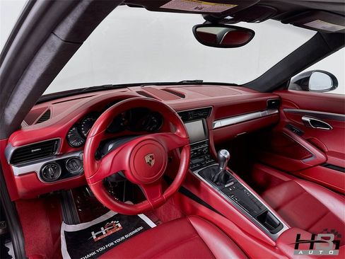 Used 2015 Porsche 911 Carrera image 10